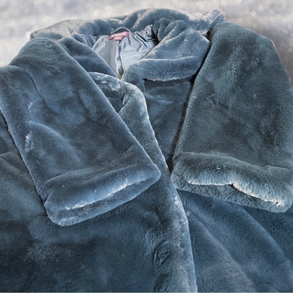 🔥 Roaman’s Women’s Royal Teal Blue Green Faux Fur Coat Size 14W - Picture 15 of 16
